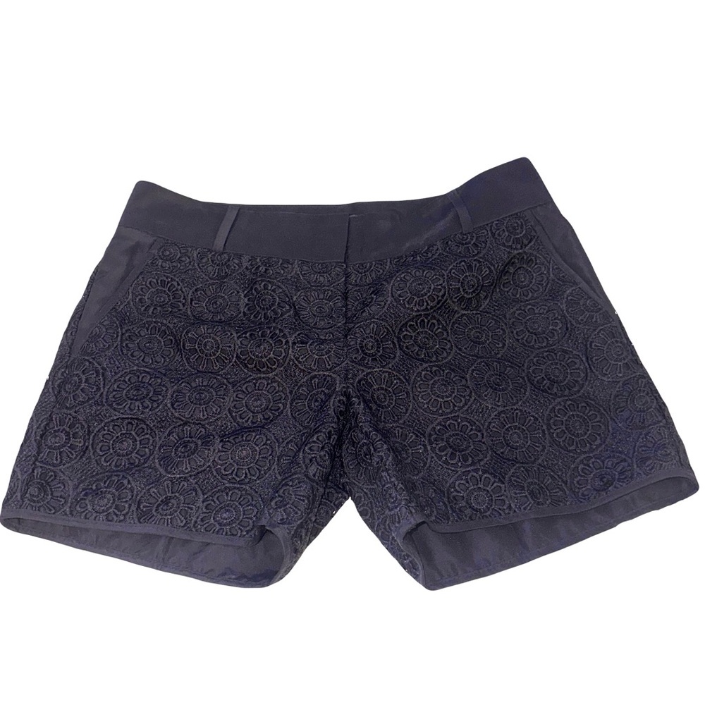 The Limited Women’s Navy Lace Crochet Overlay Dress Shorts Size 6 Like New